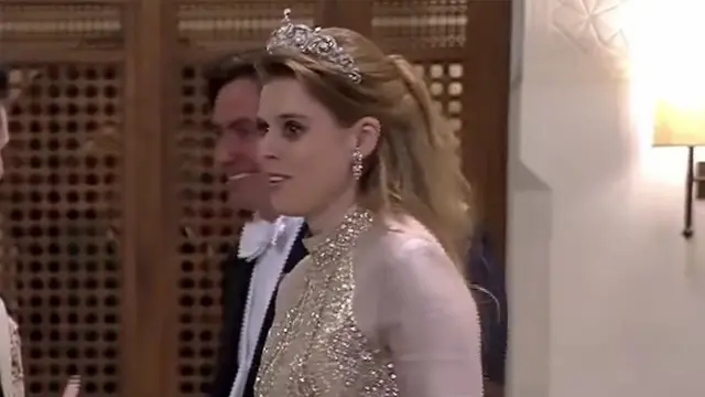 Putri Beatrice di Royal Wedding Yordania