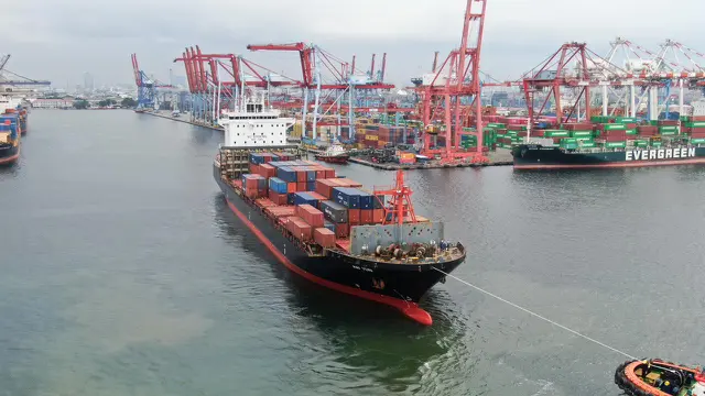 IPC Terminal Petikemas (IPC TPK).