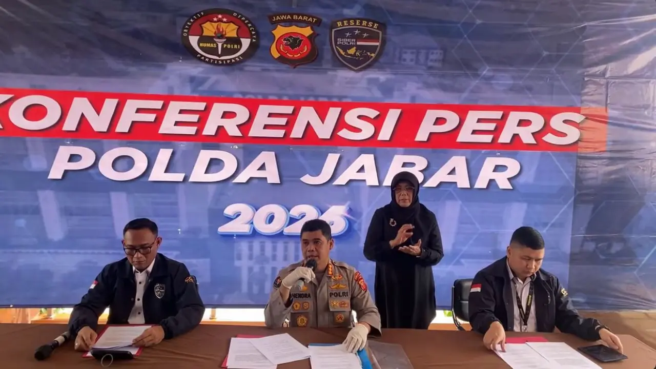 Direktorat Reserse Siber Polda Jawa Barat menangkap pengunggah unsur hasutan.