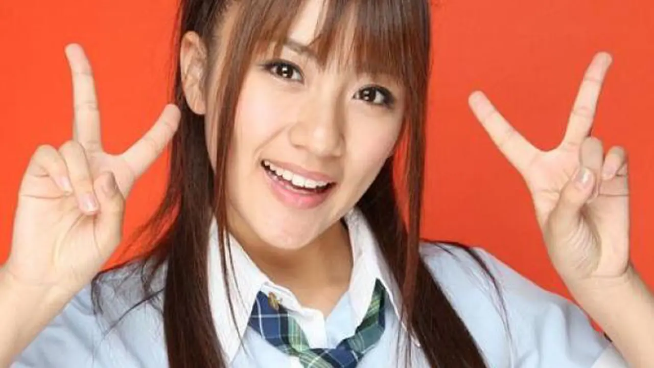 Member AKB48 Minami Takahashi Gelar Konser Solo di Hari Ultah