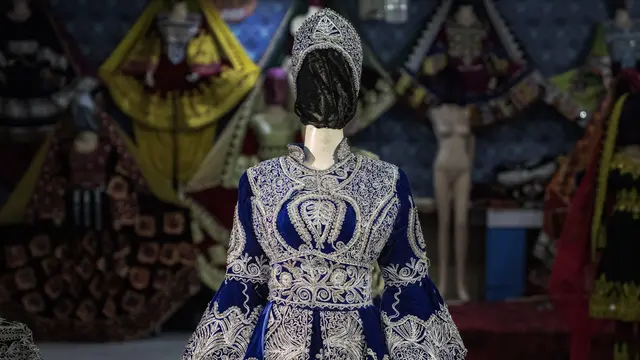 Di Bawah Kuasa Taliban, Kepala Manekin Pun Dibungkus Plastik dan Kain