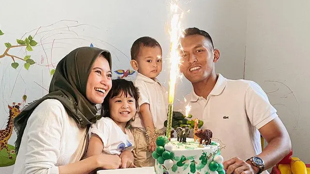 Jian Batari