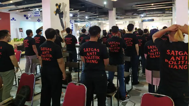 PSI Surabaya membentuk satgas anti politik uang dengan menerjunkan 400 orang (Foto: Liputan6.com/Dian Kurniawan)