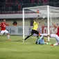 Meski menang dengan skor meyakinkan 3-1 atas Persela, salah satunya lewat gol Kiko Insa, Bali United tetap belum puas. (Bola.com/Indonesiansc)