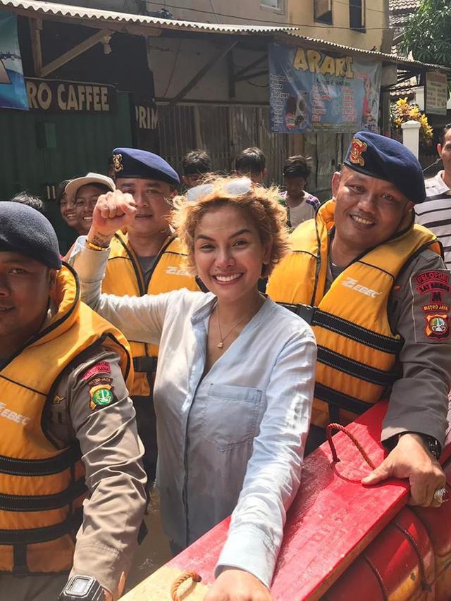 Unggahan Nikita Mirzani. (Foto: Instagram @nikitamirzanimawardi_17)