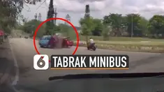 Pemobil lain sempat merekam pemobil oranye yang ugal-ugalan sebelum kecelakaan.