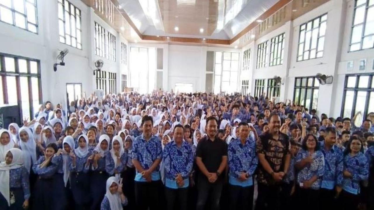 Densus 88 dan SMPN 1 Muara Teweh Gelar Sosialisasi Bahaya Radikalisme bagi Pelajar