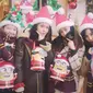 Girls Generation terlihat bersemangat menyambut Natal yang akan berlangsung dalam beberapa hari ke depan.