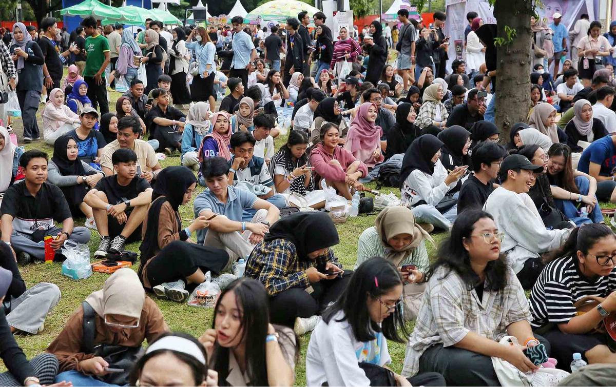 FOTO:  Ribuan Pengunjung Padati Even KapanLagi Buka Bareng BRI Festival 2025