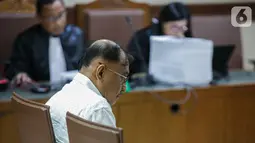 Terdakwa kasus korupsi KTP elektronik Markus Nari menjalani sidang pembacaan pledoi di Pengadilan Tipikor, Jakarta, Senin (4/11/2019). Sebelumnya, JPU KPK menuntut Markus Nari 9 tahun penjara dan denda Rp 500 juta subsider pidana kurungan selama 6 bulan. (Liputan6.com/Faizal Fanani)