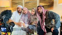 Bertemu saat Umrah, Ini 6 Momen Keakraban Raffi Ahmad dan Ammar Zoni