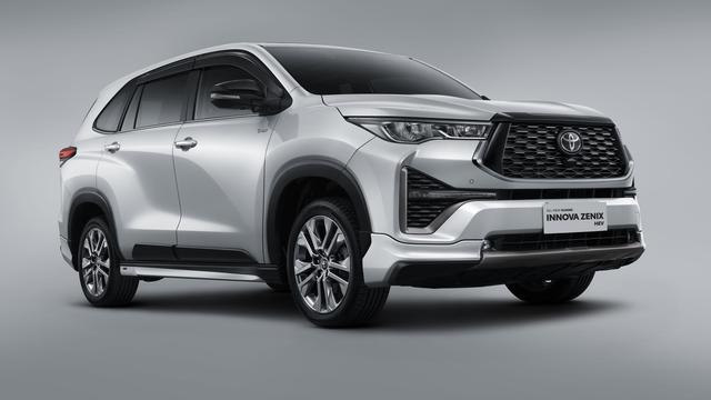 Punya Fitur Lebih Canggih, Toyota Segarkan Kijang Innova Zenix (ist)