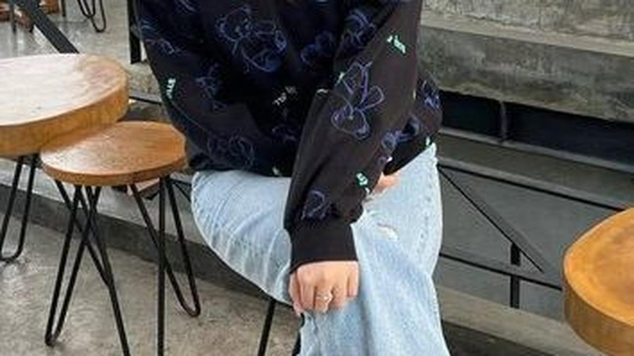 Nah, itu tadi deretan potret terbaru Ratna Kaidah