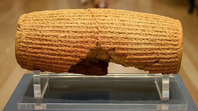 Cyrus Cylinder