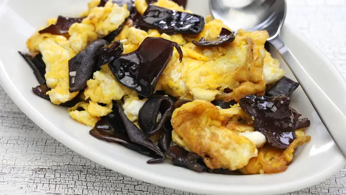 Resep Tumis Jamur Kuping Orek Telur