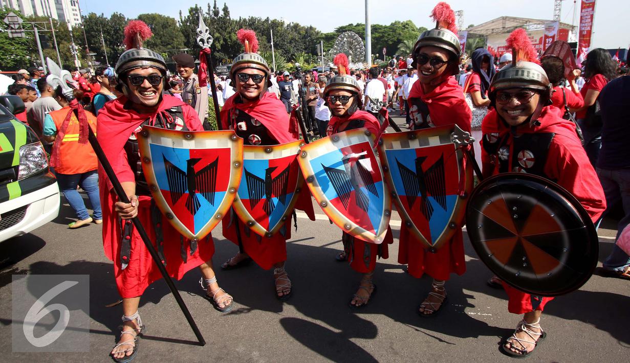 Parade Bhineka  Tunggal  Ika  Memperat Persatuan Bangsa 