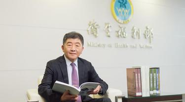 Dr. Shih-Chung Chen  Menteri Kesehatan dan Kesejahteraan  Republik Tiongkok (Taiwan)
