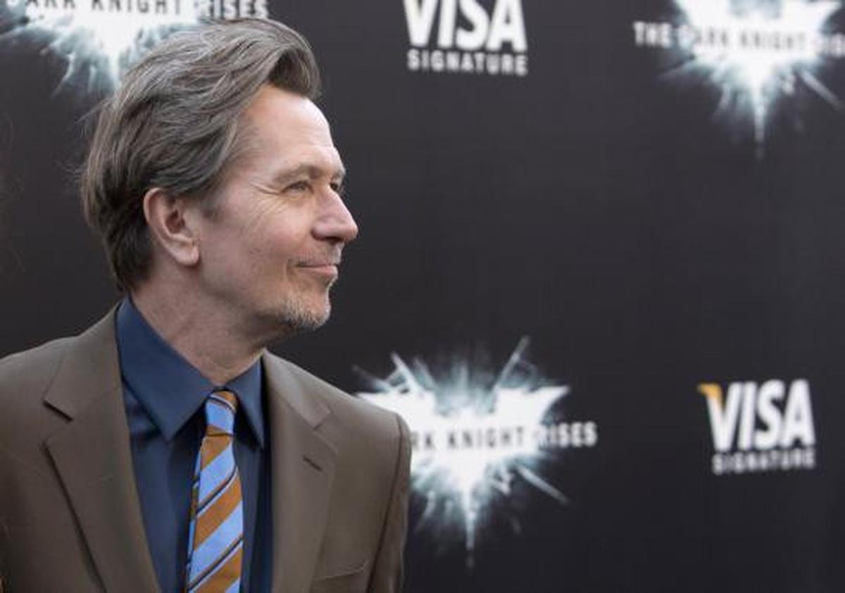 Pemutaran perdana film The Dark Knight Rises
