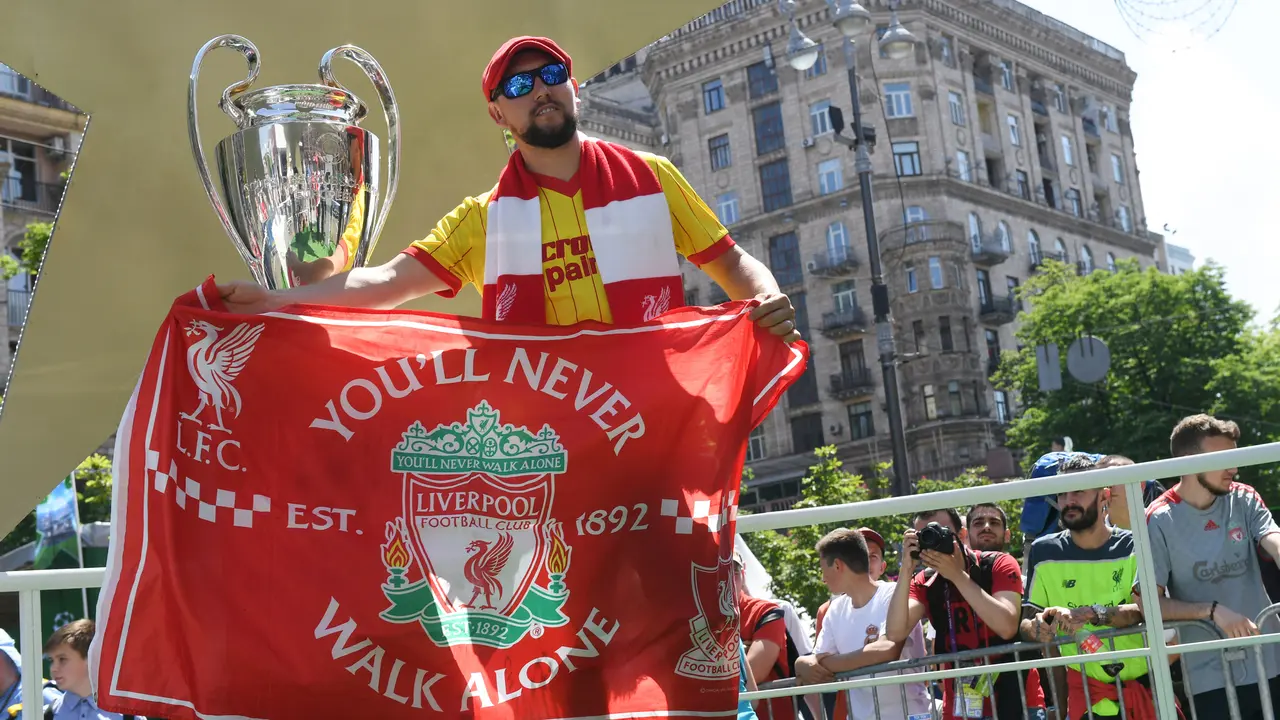 Fans Liverpool Mulai Ramaikan Kiev Jelang Final Liga Champions