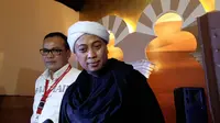 Opick saat acara Sedekah Qurban 1000 Domba dan 100 Sapi untuk Sahabat Terbaik Palestina di Aljazeerah Restauran, Cipinang, Jakarta Timur, Minggu (8/7/2018).