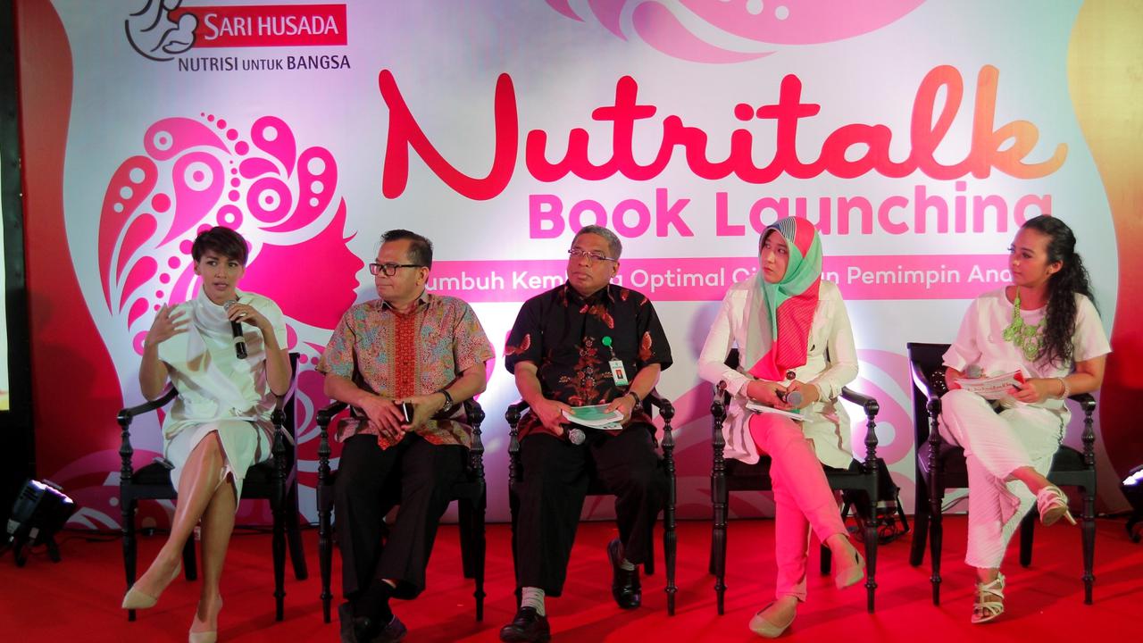 Peluncuran buku gizi