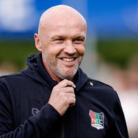 Mengenal Dick Schreuder, Sosok yang Disebut Akan Menangani Maarten Paes di Ajax Musim Depan