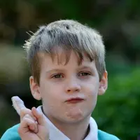 Sebuah donat bikin anak 7 tahun ini alami pendarahan. Kenapa? (Via: mirror.co.uk)