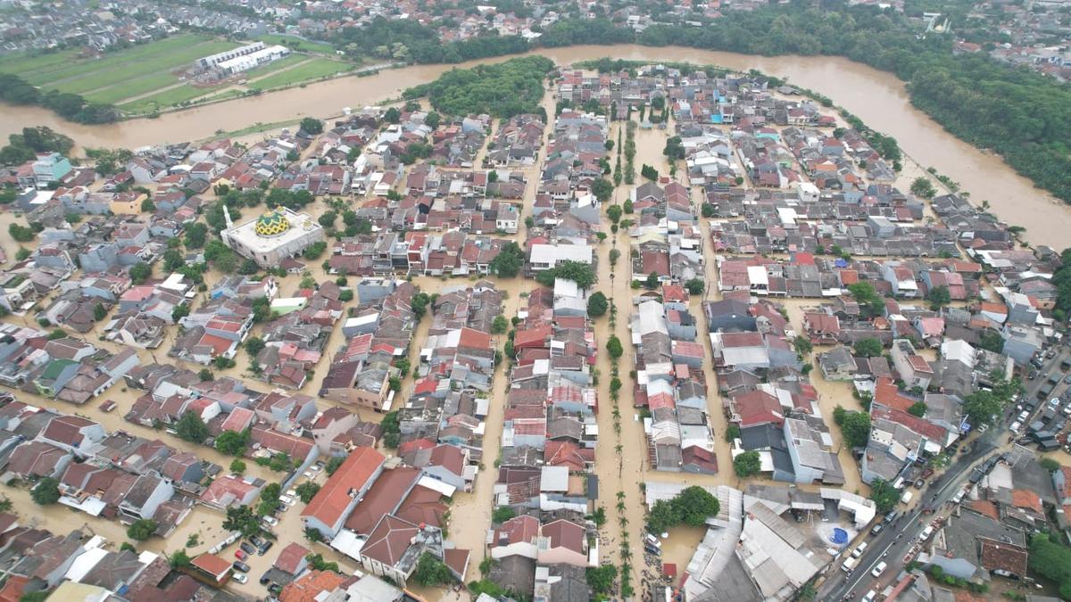Pantuan udara kondisi banjir di Kota Bekasi