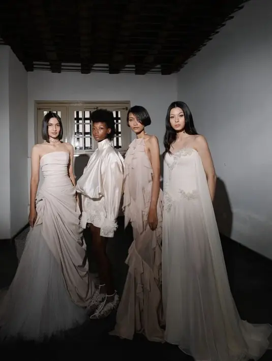 STELLARISSA dengan bangga mempersembahkan Koleksi Studio 2026, Heart of Salvatora, Berlokasi di dari Gedung A.A. Maramis yang bersejarah, fashion show dengan kemasan apik ini hadir memukau. / Foto dok STELLARISSA.