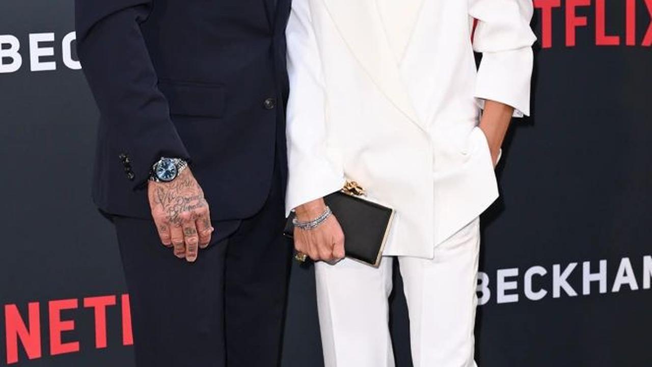 Meskipun film tidak membahas detail peristiwa tersebut, Beckham mengungkapkan betapa sulitnya menghadapi perhatian media pada saat itu.