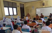 Pemkab Nagan Raya Giatkan Pemulihan Pendidikan Pasca Bencana, Siswa Kembali Belajar