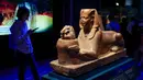 Pertunjukan imersif ini, yang ditayangkan perdana di Houston pada tahun 2021, menawarkan gambaran luas tentang pemerintahan Ramses II, salah satu firaun paling berkuasa di Mesir. (AP Photo/Mark Baker)