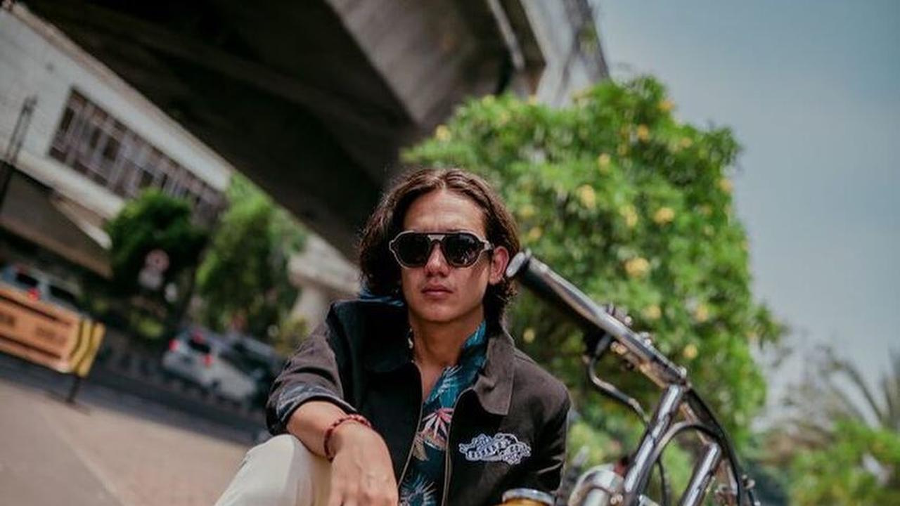 Adipati Dolken. (Foto: Instagram @adipati)