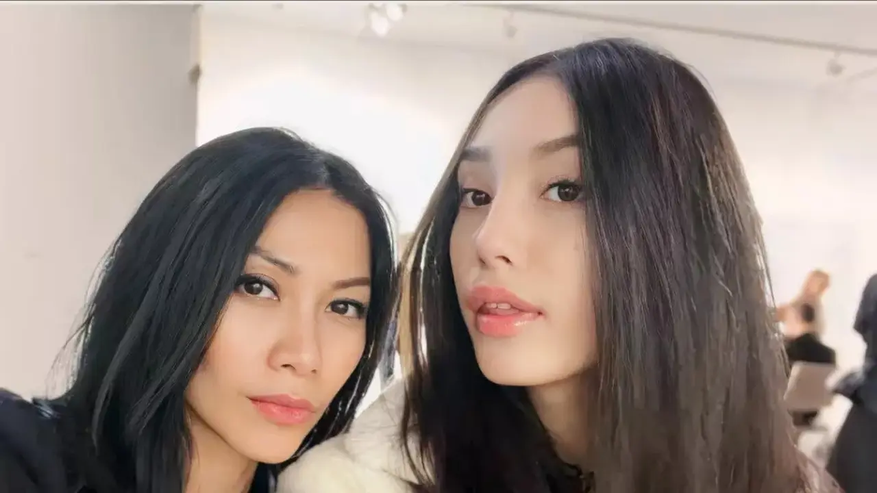 Potret Artis dan Seleb Cantik yang Punya Anak Gadis, Putri Anggun Cipta Bikin Salfok