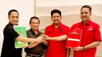 Idris Rahim Mantan Wakil Gubernur Gorontalo resmi menerima rekomendasi dukungan maju menjadi Calon Walikota Gorontalo berpasangan dengan Andi Ilham sebagai Wakil Wali Kota Gorontalo (Istimewa)