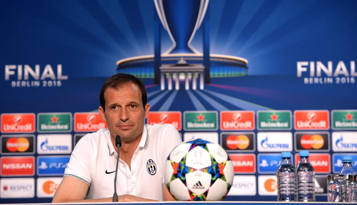 Pelatih Juventus, Massimiliano Allegri melakukan jumpa pers jelang laga final Liga Champions di  Olympiastadion Berlin, Jerman (5/6/201515). Juventus akan menghadapi Barcelona di Final Liga Champions. (Reuters)