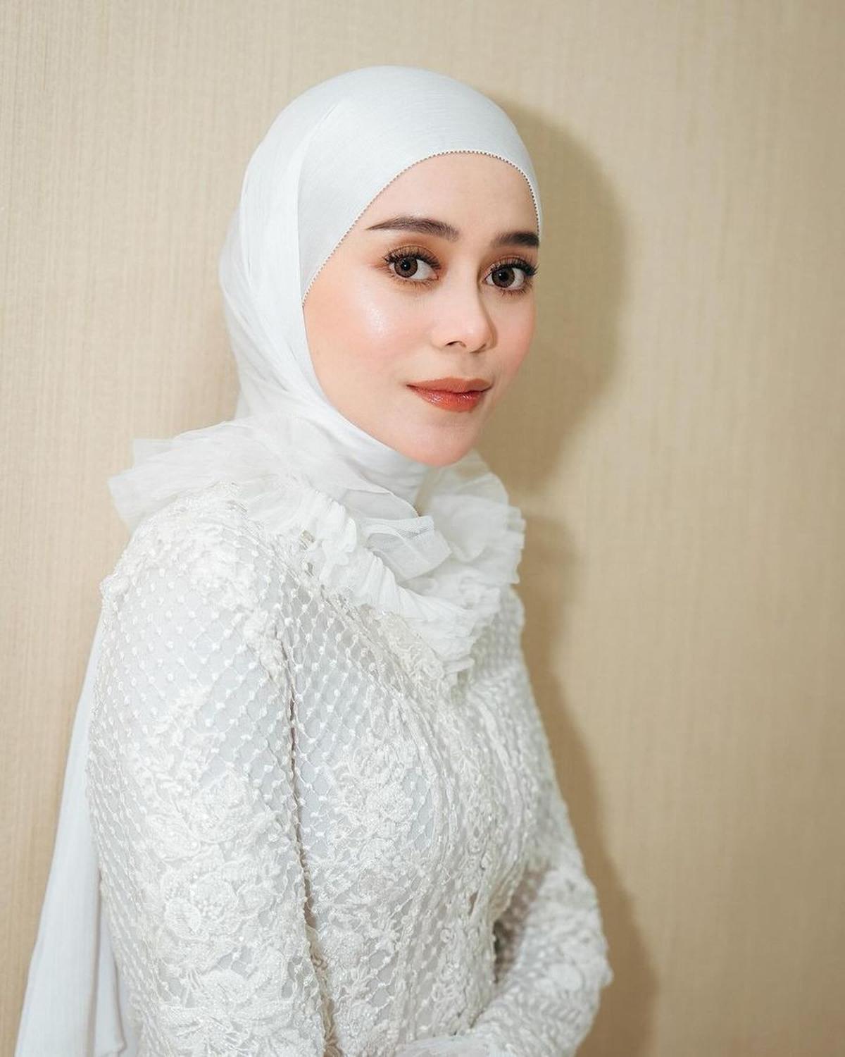 &nbsp;Lesti Kejora