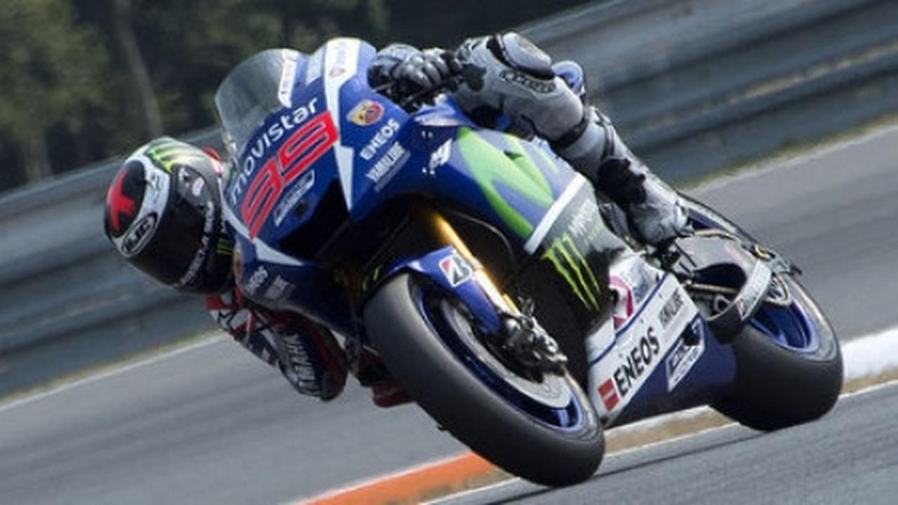 Lorenzo rebut pole MotoGP Ceko, Rossi ketiga