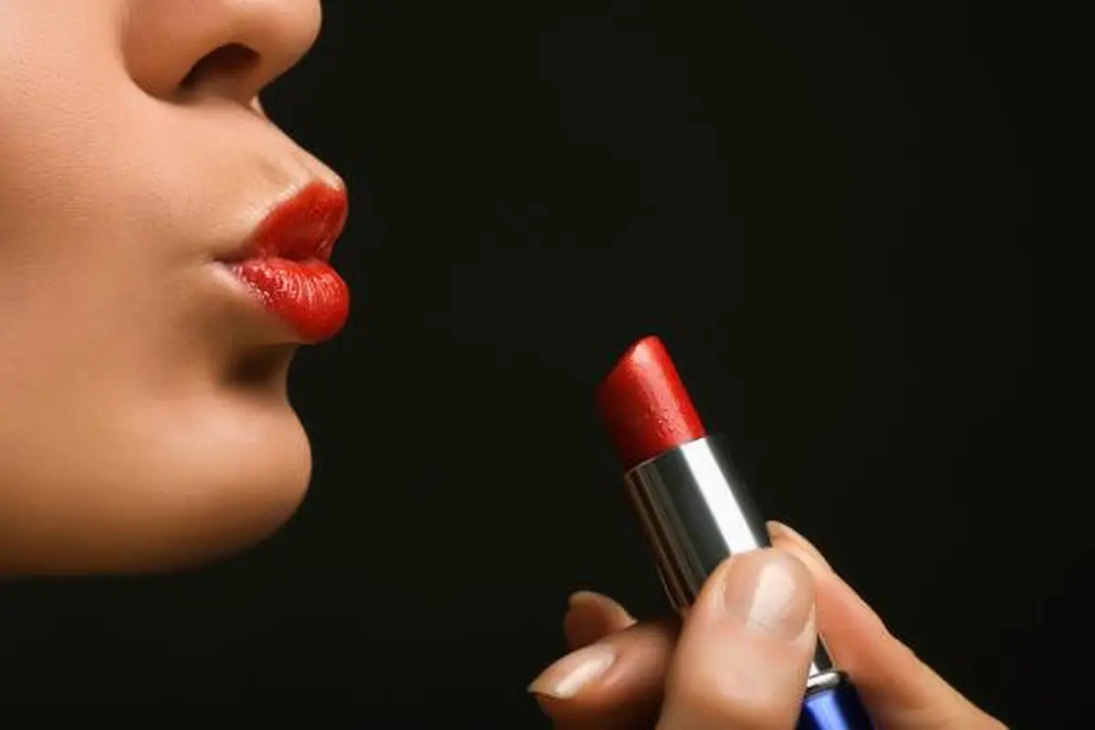 ilustrasi lipstick