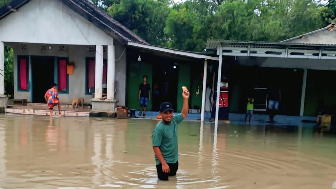 Banjir OKU Timur Sumsel Meluas ke Empat Kecamatan, Ribuan Rumah Terendam