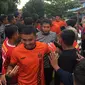 Rafli Mursalim dkk. sudah mulai latihan di Lapangan Sutasoma, Halim Perdanakusuma, jelang kompetisi musim 2020, Senin (13/1/2020). (Bola.com/Benediktus Gerendo Pradigdo)