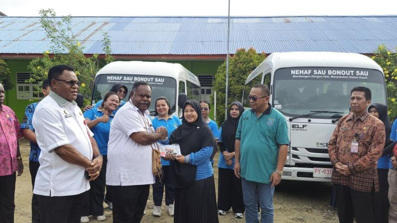Pemprov PBD Salurkan Bantuan Minibus SLB Papua Barat Daya, Permudah Akses Pendidikan Anak Berkebutuhan Khusus