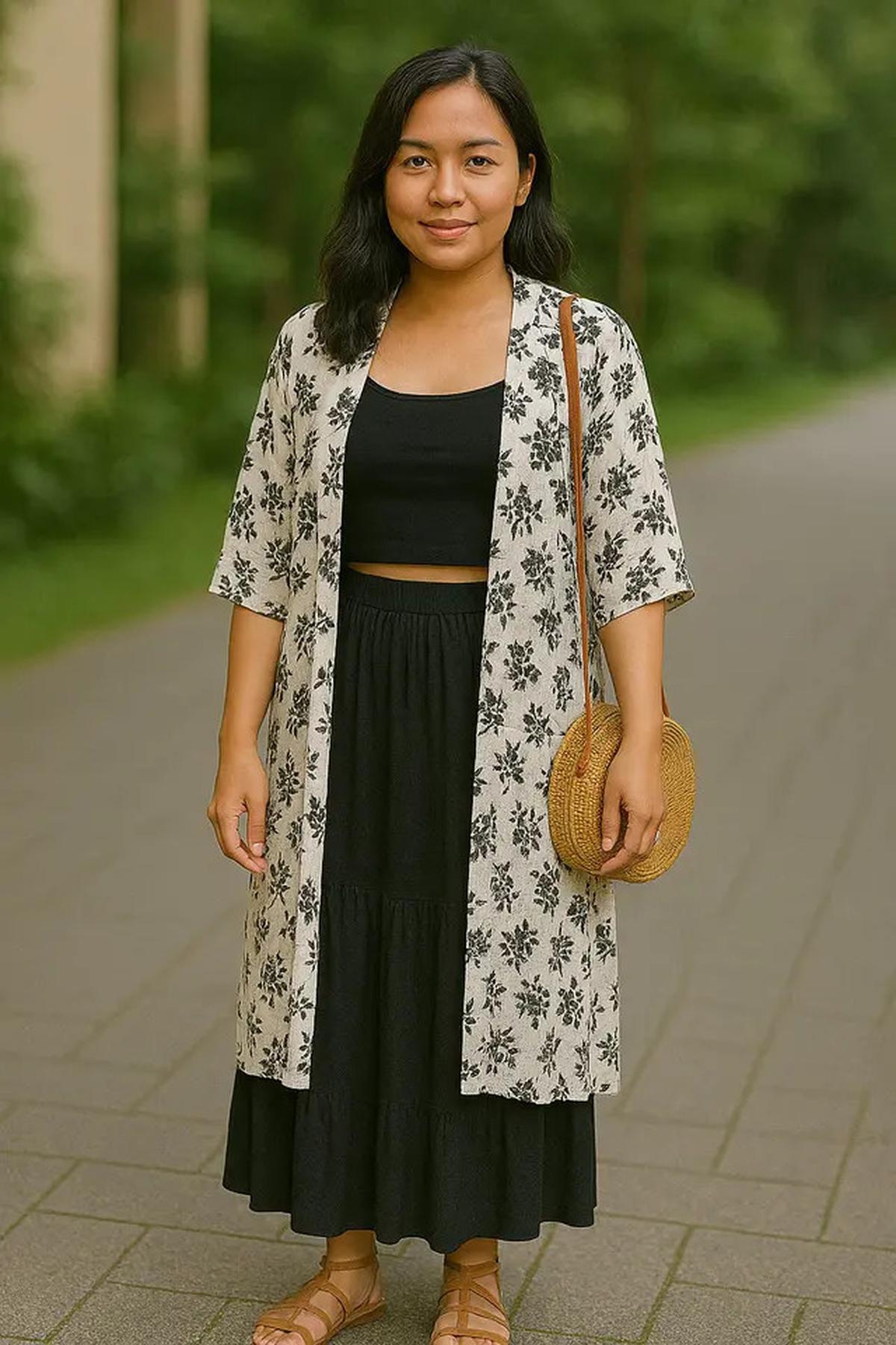 7 Outfit Musim Kemarau yang Justru Dingin Seperti Sekarang, Enggak Bikin Gerah tapi Tetap Fashionable