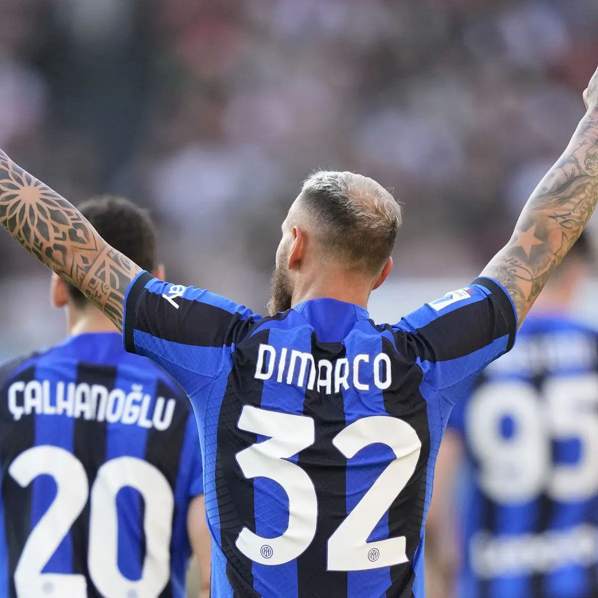Liga Italia: Inter Milan Ikat Kencang Federico Dimarco agar Tidak Kepincut  MU atau Real Madrid - Dunia Bola.com