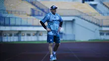 Pelatih Persib Bandung, Robert Rene Alberts. (Bola.com/Erwin Snaz)