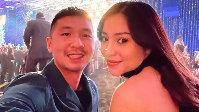 8 Potret Nikita Willy Rayakan Tahun Baru di Las Vegas, Dilanjut Road Trip dengan Suami