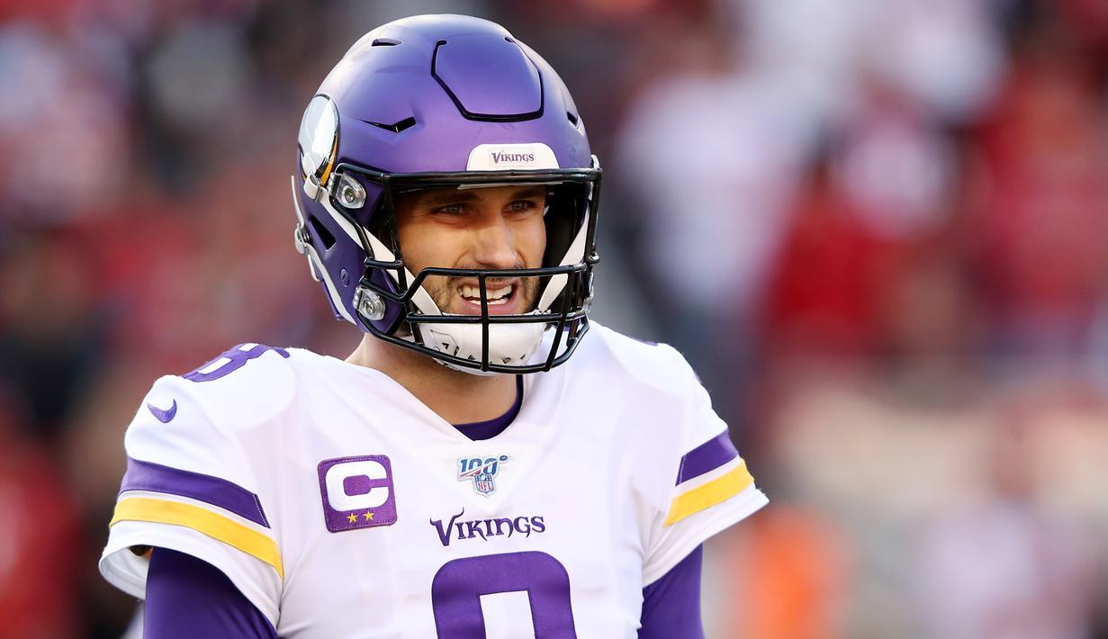 9. Kirk Cousins (American Football) - Pemain Minnesota Vikings itu menjadi pemain NFL dengan bayaran tertinggi antara Juni 2019 hingga Juni 2020. Pemasukanya mencapai USD 60,5 juta (Rp 886,5 miliar). (Sean M. Haffey/Getty Imeges/AFP)