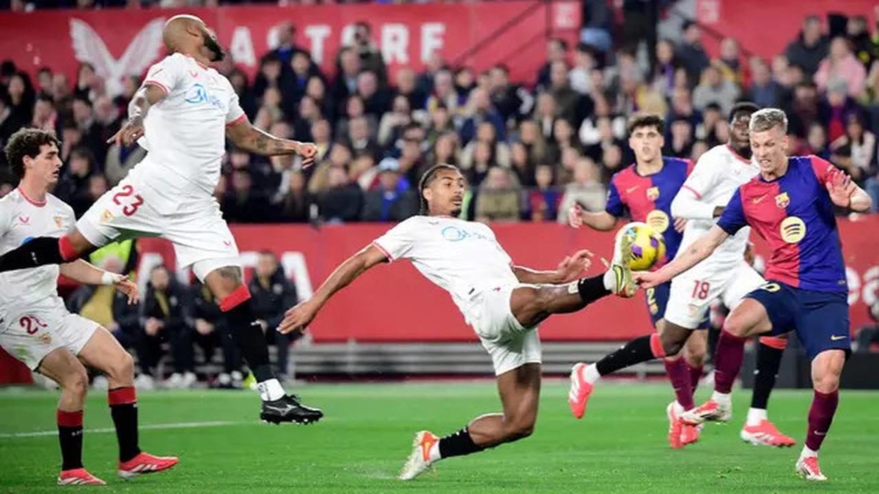 Pesta Gol di Kandang Sevilla, Barcelona Tempel Ketat Real Madrid