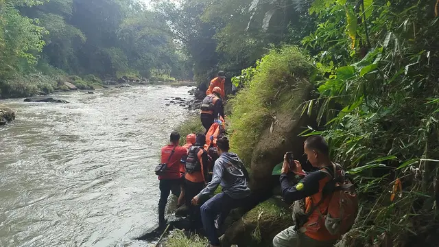 Bocah 5 Tahun yang Hilang di Sungai Cicatih Sukabumi Ditemukan Meninggal Dunia