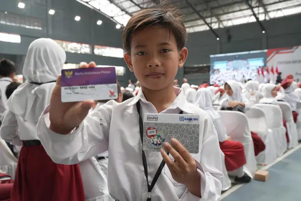 Tidak Semua Bisa, Siapa yang Berhak Menerima Dana PIP?